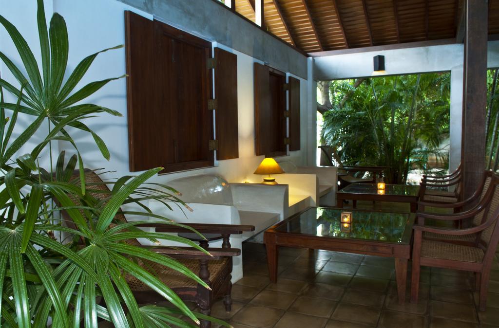 Hotel Sunflower Kataragama Buitenkant foto